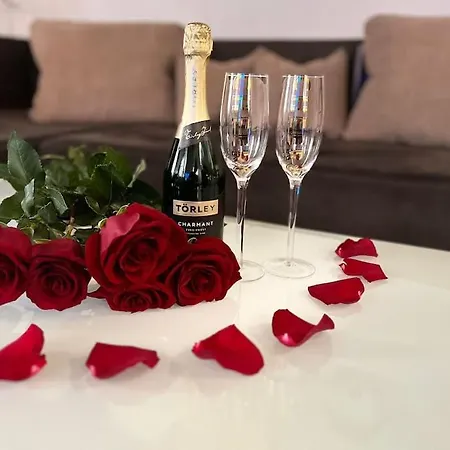 Cozy 3 Story House In Old Town * Tallinn