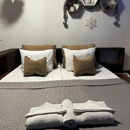 Cozy 3 Story House In Old Town Апартаменты Таллин