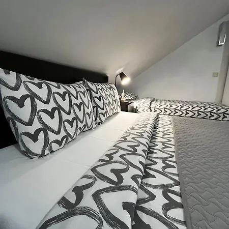 Cozy 3 Story House In Old Town Apartamento