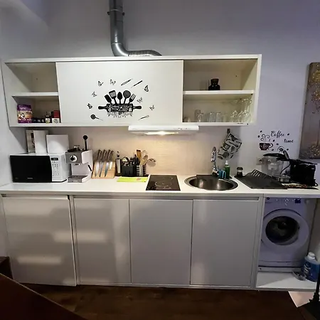 Cozy 3 Story House In Old Town Апартаменты Таллин