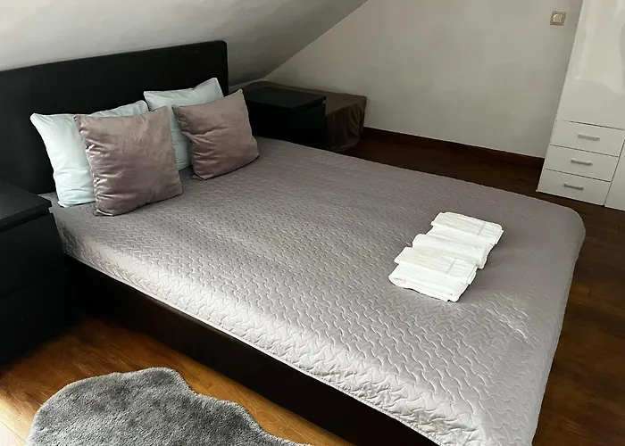 아파트 Cozy 3 Story House In Old Town