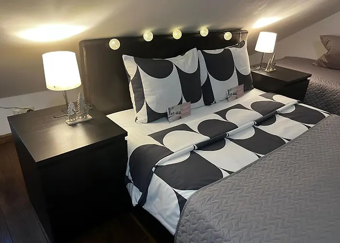 Cozy 3 Story House In Old Town * Таллінн