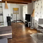 Appartement Cozy 3 Story House In Old Town *